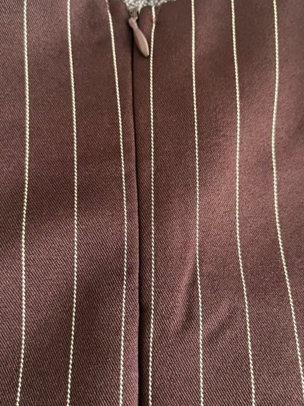 Women's Burgundy White Pinstripe Sleeveless Maxi Dress Cinched Waist A-Line - Picture 4 of 4